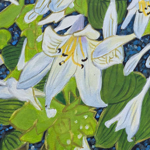Close-up of a white flower with yellow stamens, green leaves and visible brush marks.